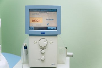 Панель управления прибора для физиотерапевтических процедур