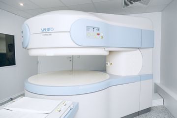 Изображение аппарата магнитно-резонансной томографии