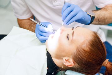 Процесс реставрации и восстановления зубов