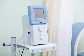 Панель управления оборудования для физиотерапевтических процедур